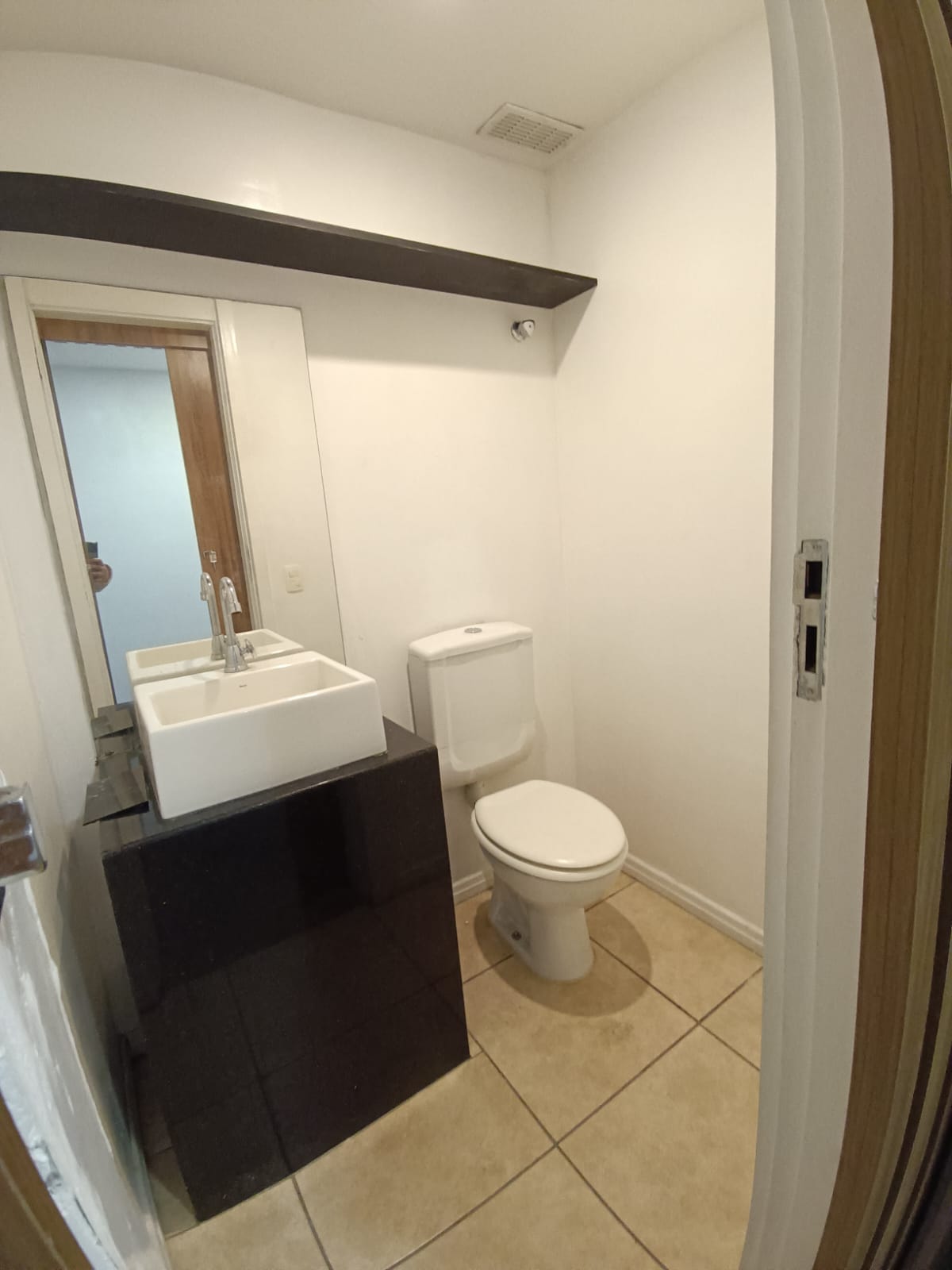 Sala Comercial e 1 banheiro para Alugar, 25 m² por R$ 1.400/Mês